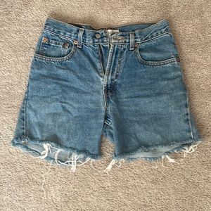Levi's relaxed fit 550 Jean shorts